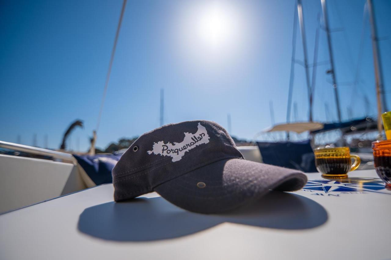 Hebergements Bateaux A Quai Porquerolles Kültér fotó
