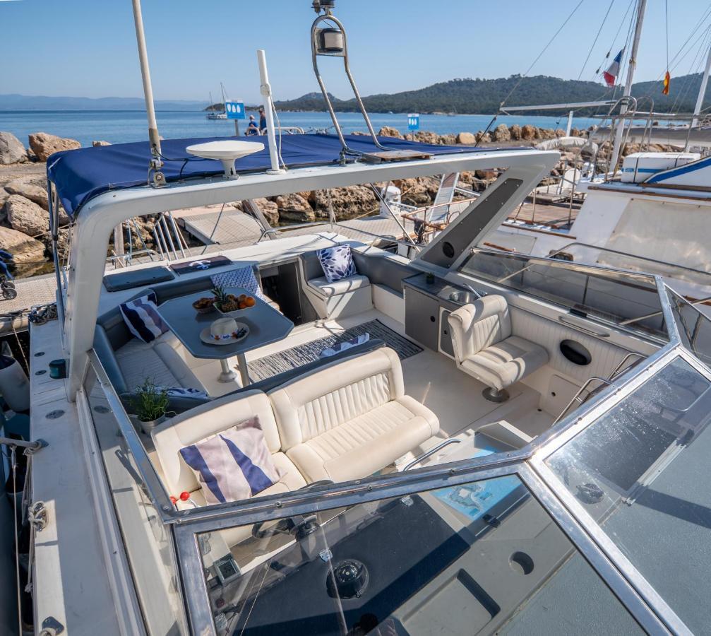 Hebergements Bateaux A Quai Porquerolles Kültér fotó