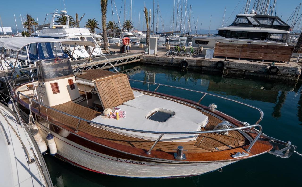Hebergements Bateaux A Quai Porquerolles Kültér fotó