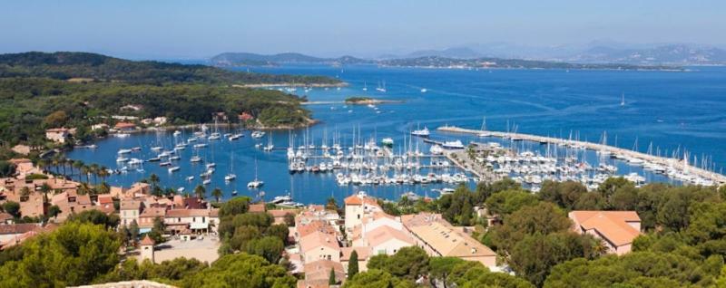 Hebergements Bateaux A Quai Porquerolles Kültér fotó